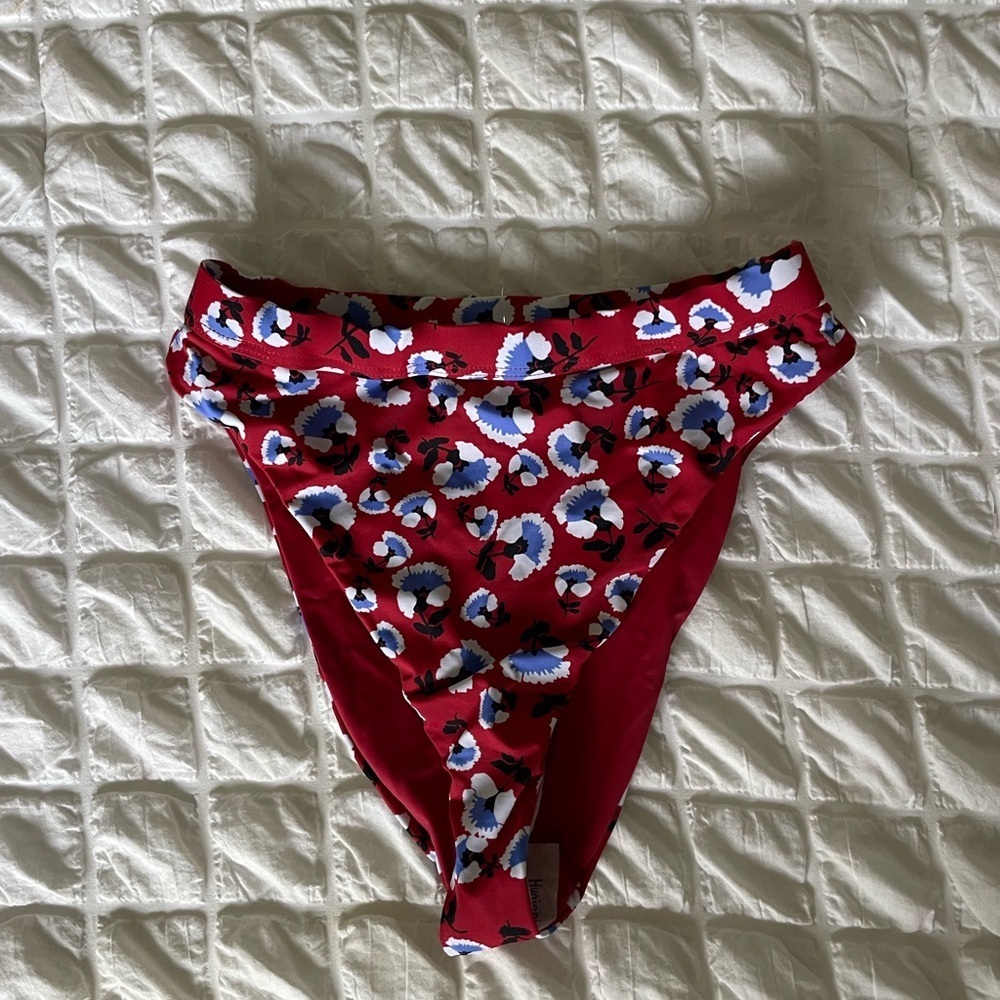 Dippin Daisies high waisted bikini bottom